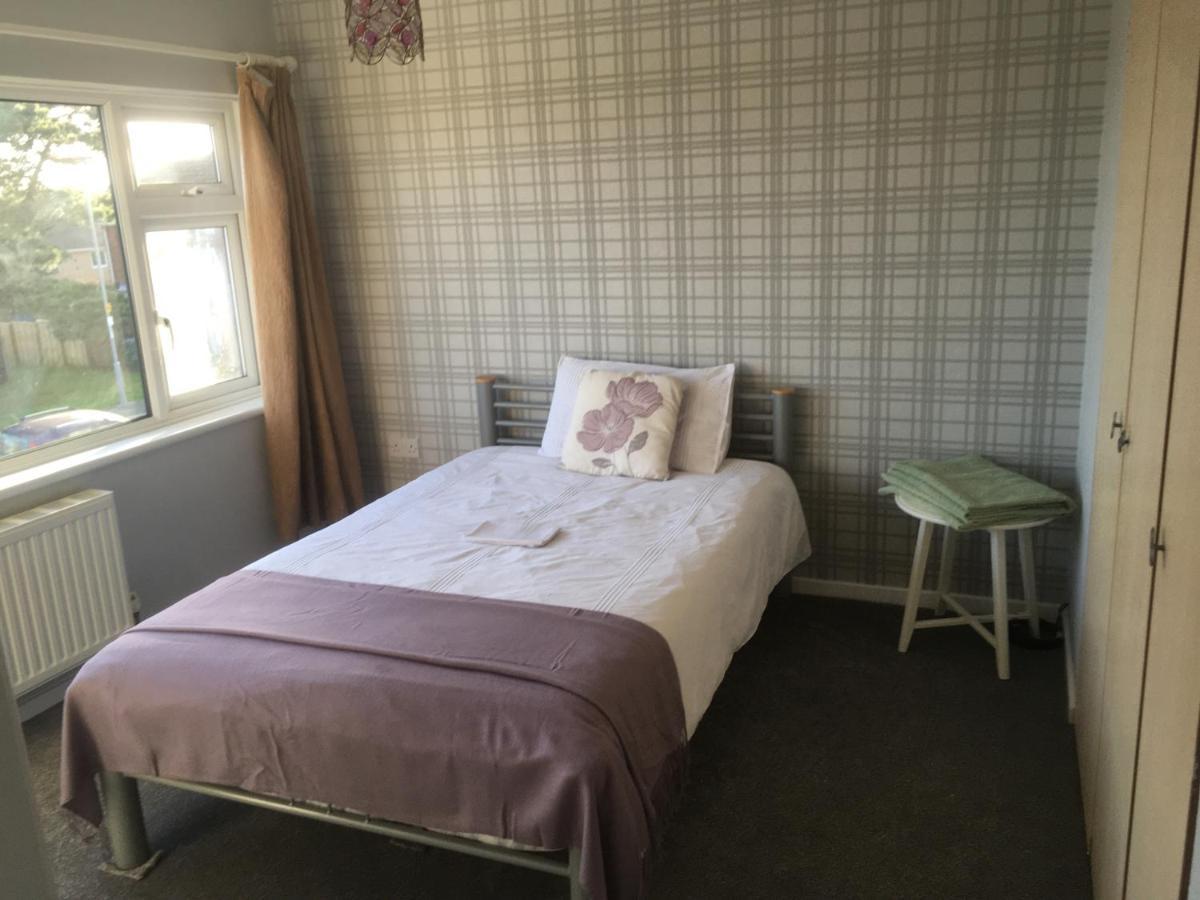 Bargain Rooms In Уэймут Экстерьер фото