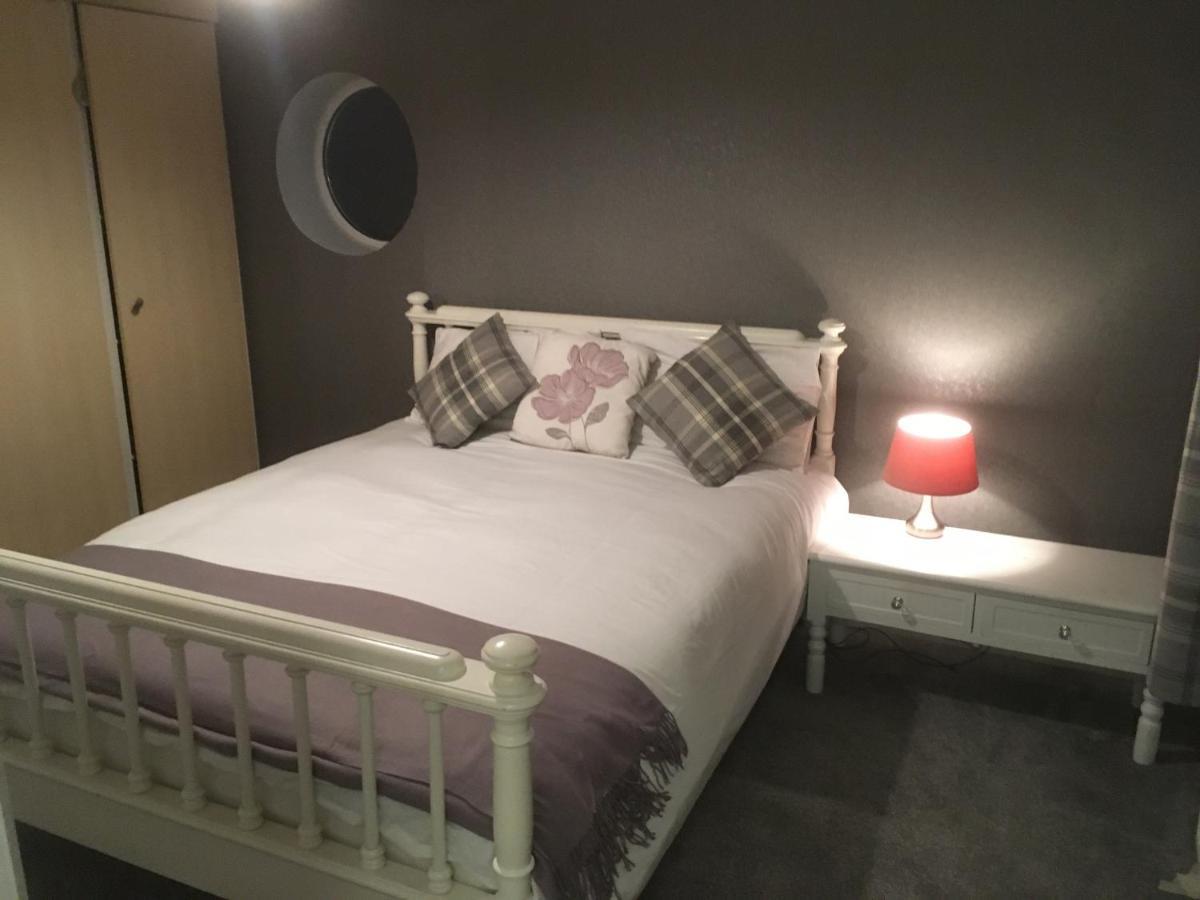 Bargain Rooms In Уэймут Экстерьер фото